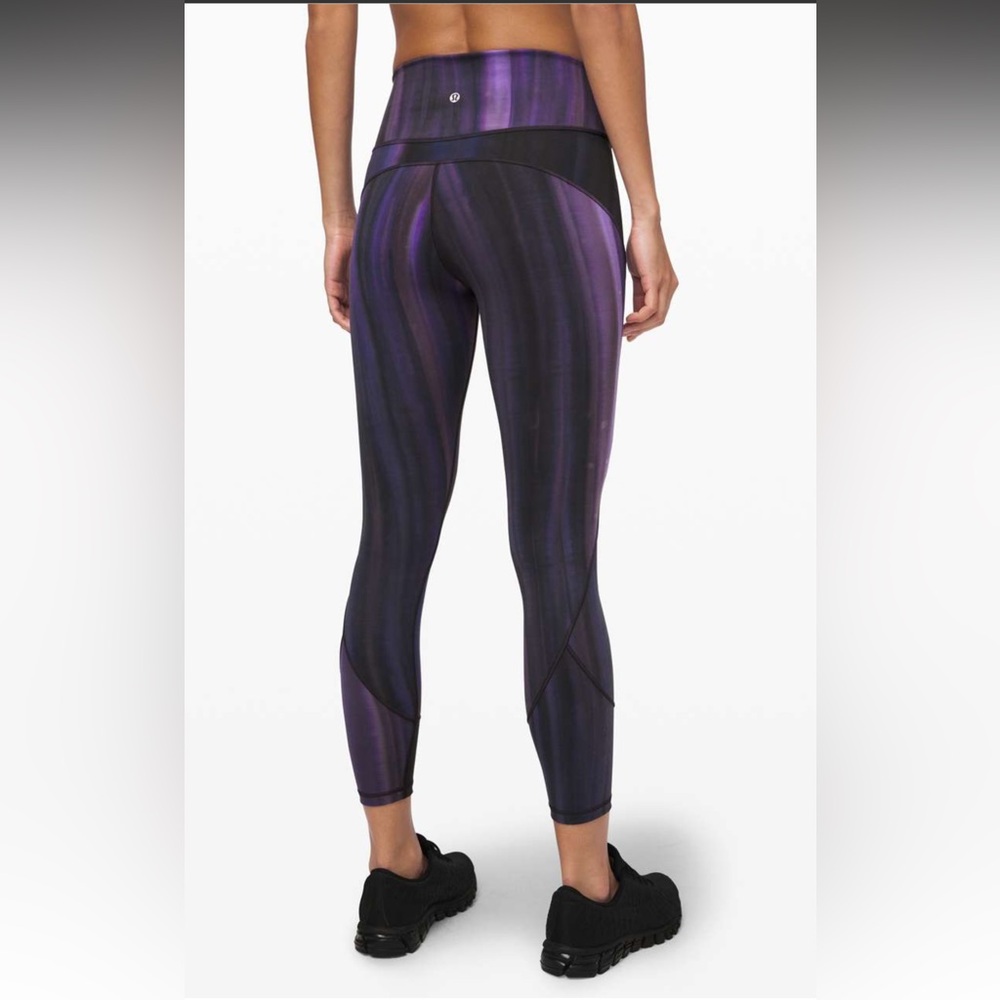 LULULEMON In Movement Tight 25" Spray Dye Everlux Lunar Purple Intergalactic